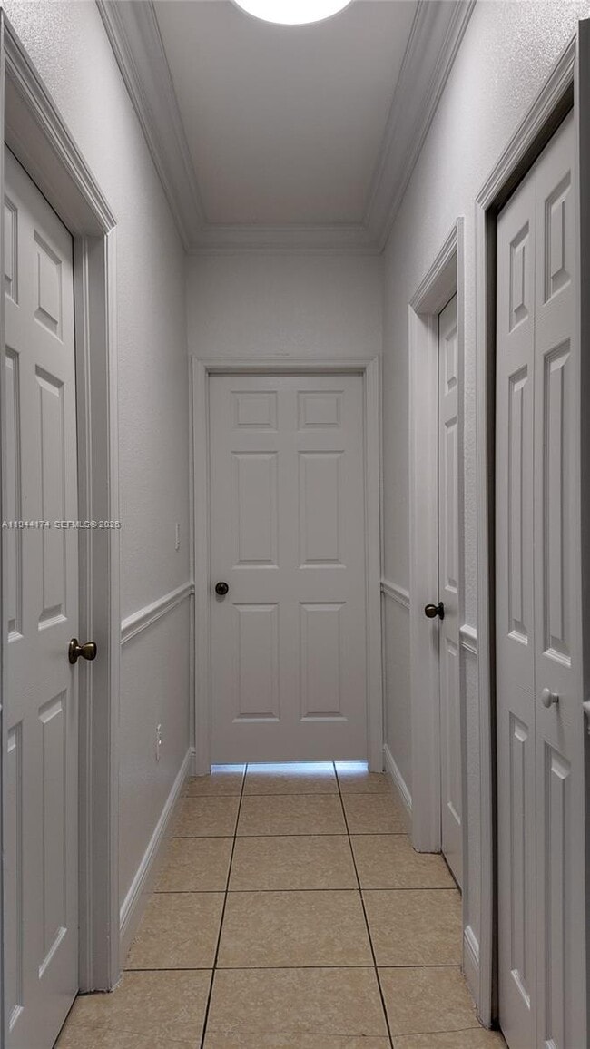 Building Photo - 3265 SW 153rd Pl