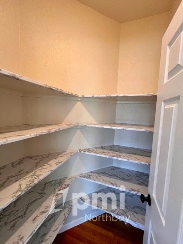 Building Photo - 3137 Sonoma Valley Dr