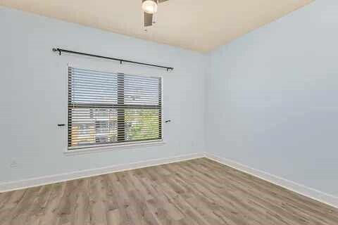 Building Photo - 6441 Borasco Dr