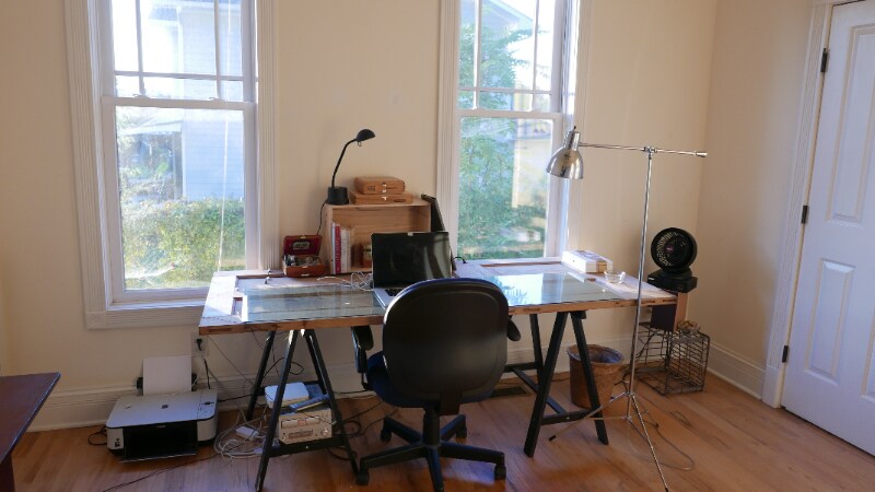 Building Photo - 1905 Oak St