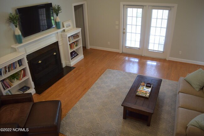 Building Photo - 7004 Hallstead Ct