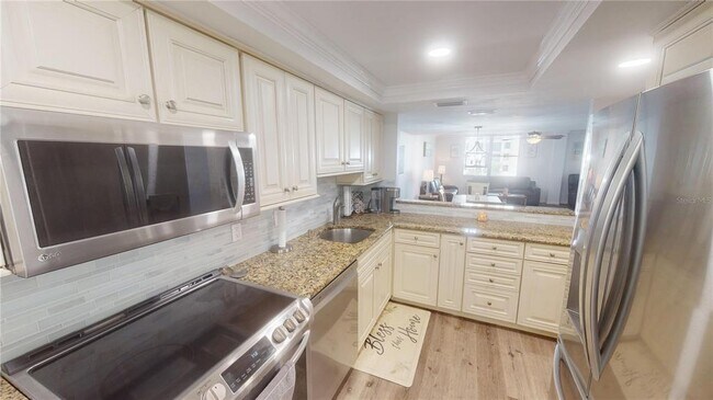 Building Photo - 8735 Midnight Pass Rd