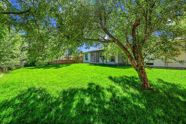 Building Photo - $2,575.00 - 4 Bed, 2 Bath Home in Aurora w...