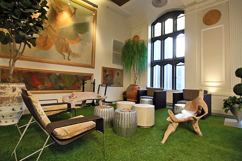 Building Photo - 150 N Wells St