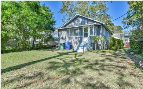 Building Photo - 608 Muller Ave