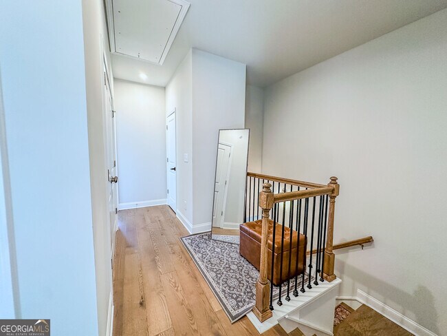 Building Photo - 361 Watson Ave