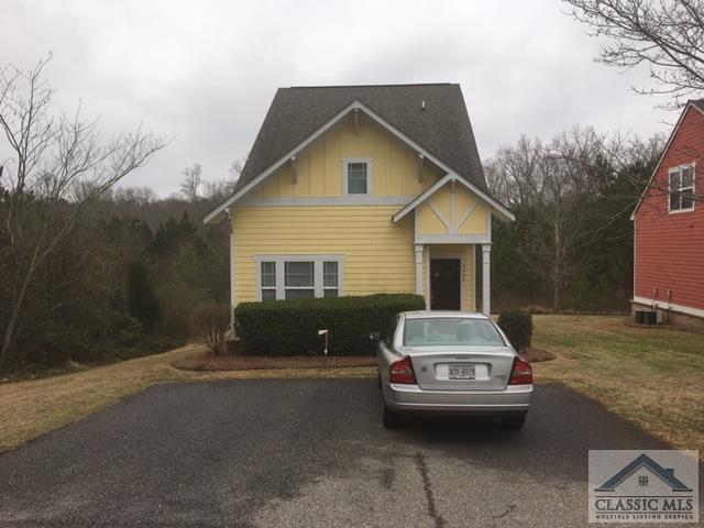 Primary Photo - 2070 Lakeside Dr