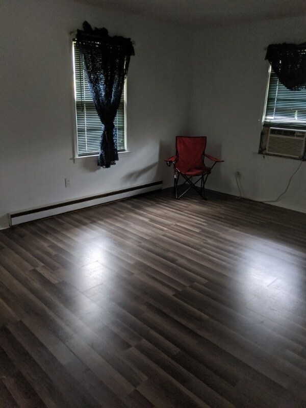 Building Photo - 105 Leona Dr