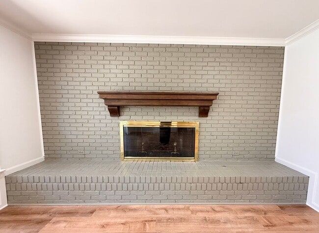 Building Photo - 130 Valley Club Cir