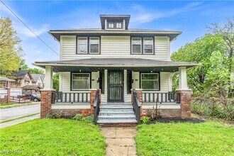 Building Photo - 1144 E 145th St