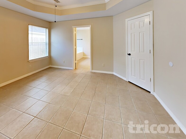 Building Photo - 1414 Ashway St