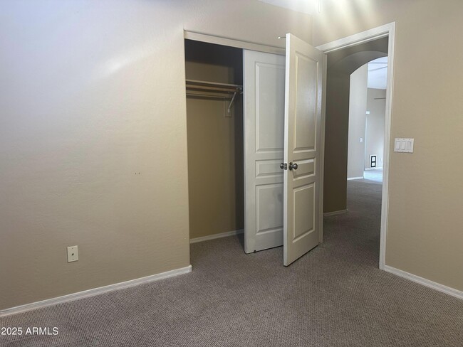 Building Photo - 24604 N 65th Ave