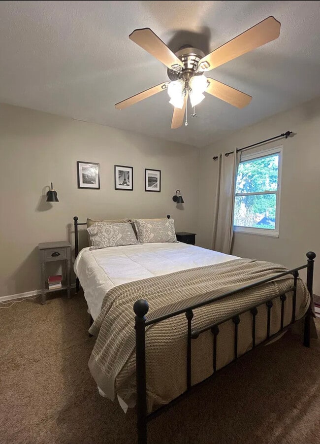 Building Photo - 2842 Coleen Ct