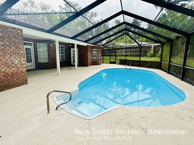 Building Photo - 1001 Fleming Dr