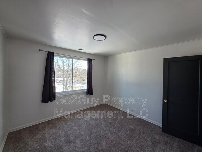 Building Photo - 5502 Audubon Rd