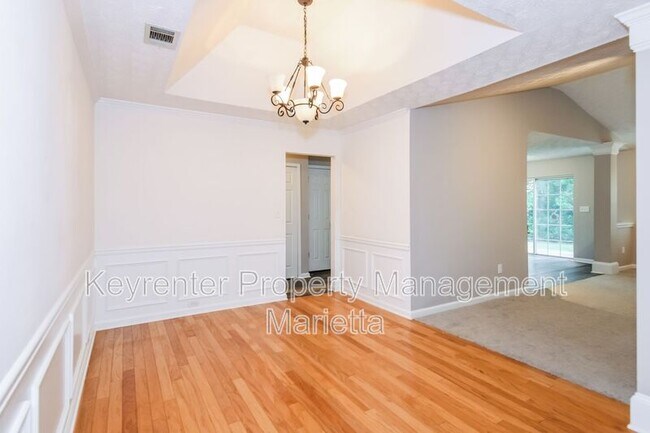 Building Photo - 1393 Treewood Trail