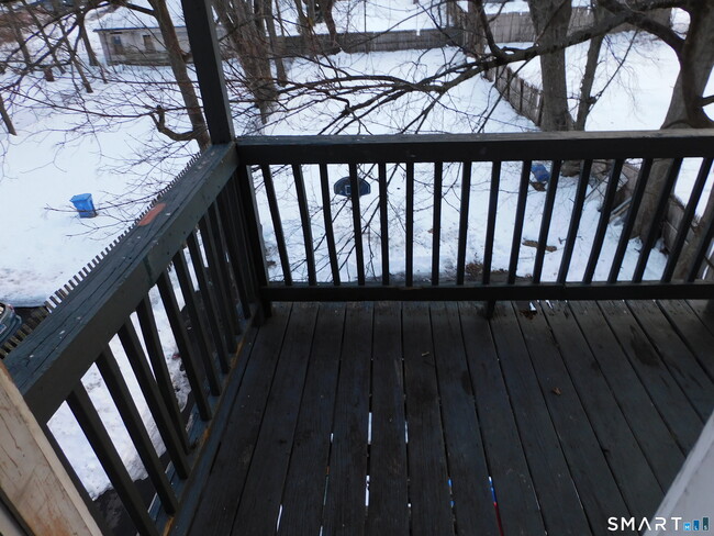 Building Photo - 293 Westland St