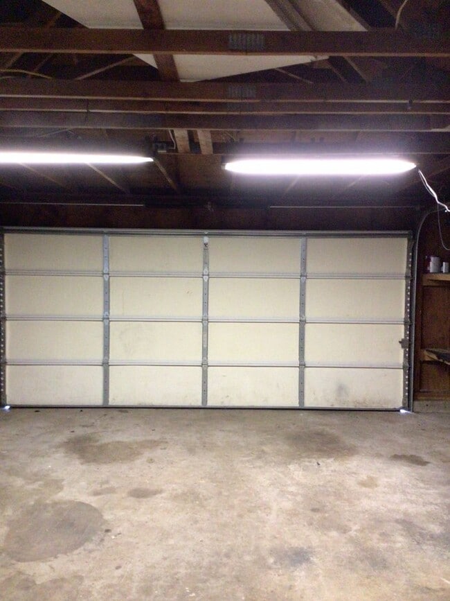 Building Photo - 3BD Ranch Style Home in Cascade Park