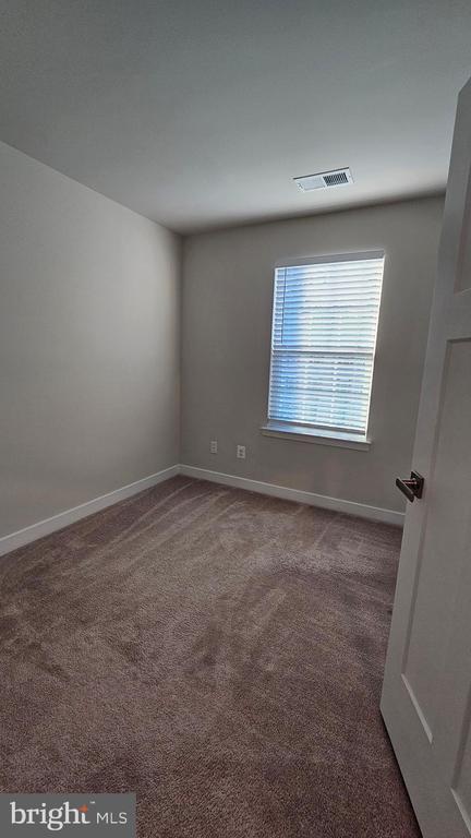 Building Photo - 2055 Rivers Dr