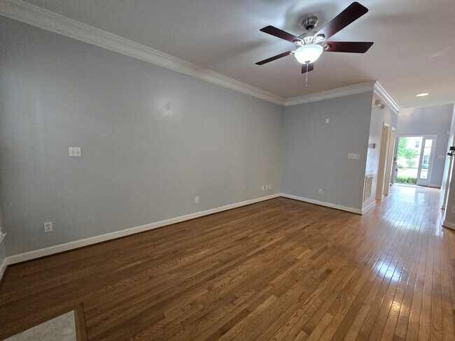 Building Photo - 4333 Flintlock Ln