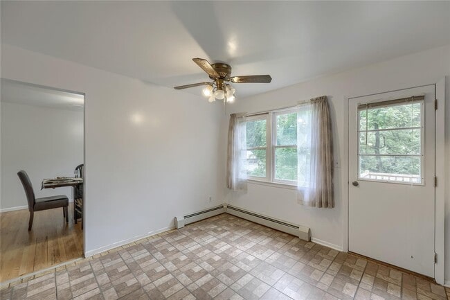 Building Photo - 58 Edgewood Dr