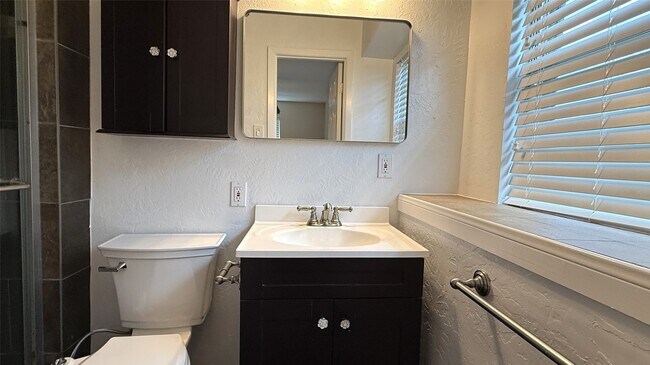 Building Photo - 6007 Dryad Dr