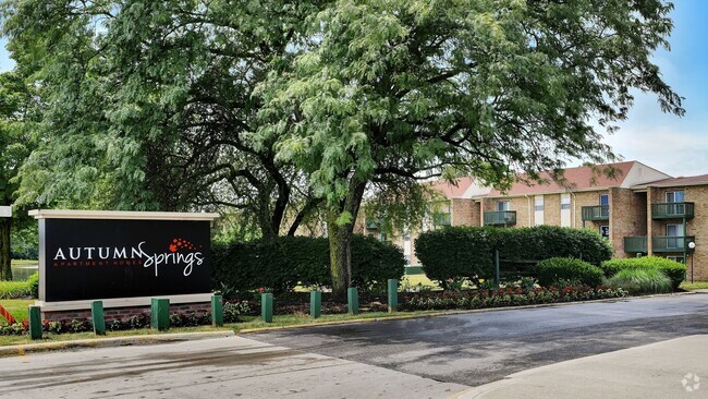 Entrance to Property - Autumn Springs