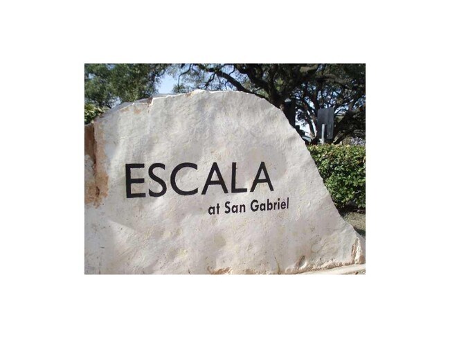 Primary Photo - 1000 W 26th St