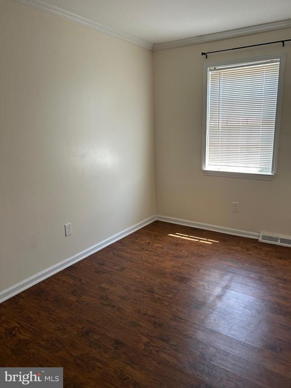 Building Photo - 48 Forest Creek Dr