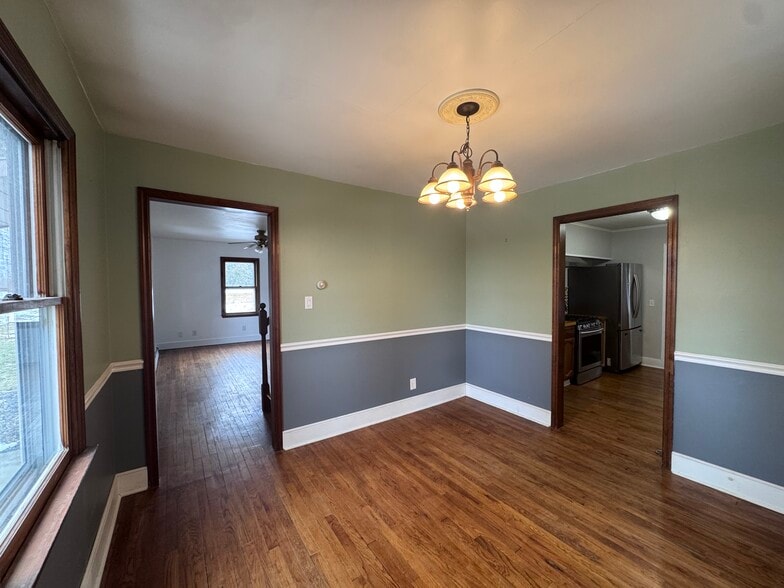 Dining Room - 975 Saratoga Rd