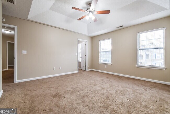 Building Photo - 4405 Grove Dr NW