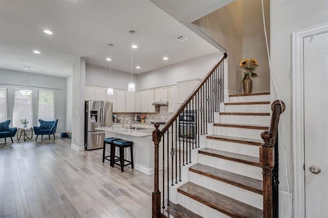 Building Photo - 8701 Tutbury Pl