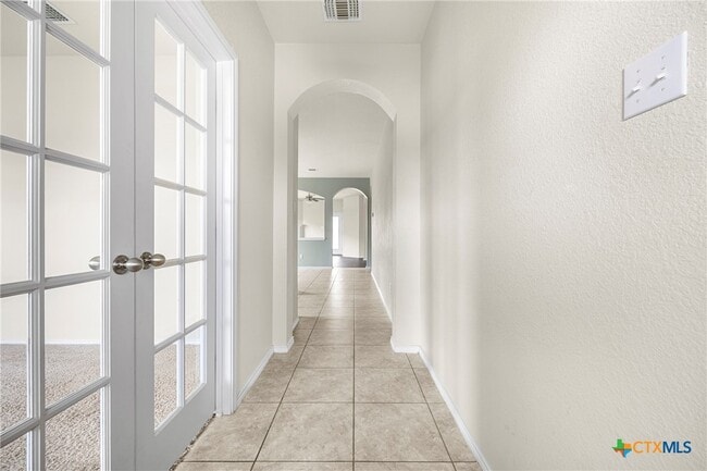 Building Photo - 1414 Fawn Lily Dr