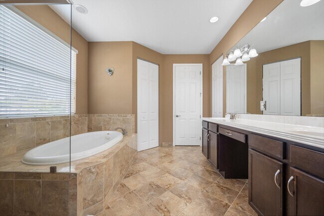 Building Photo - 2352 Bellarosa Circle