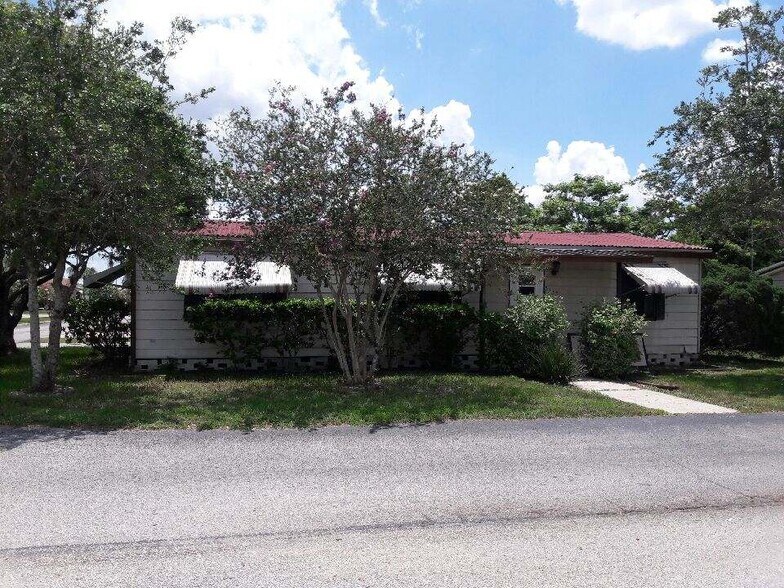 Building Photo - 5318 Dianthus St