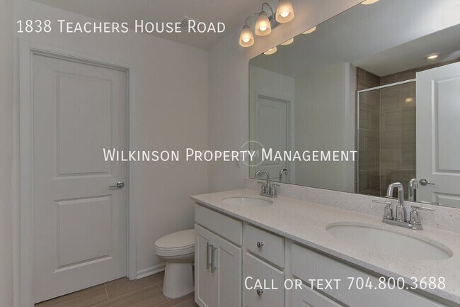 Building Photo - 1838 Teachers House Rd