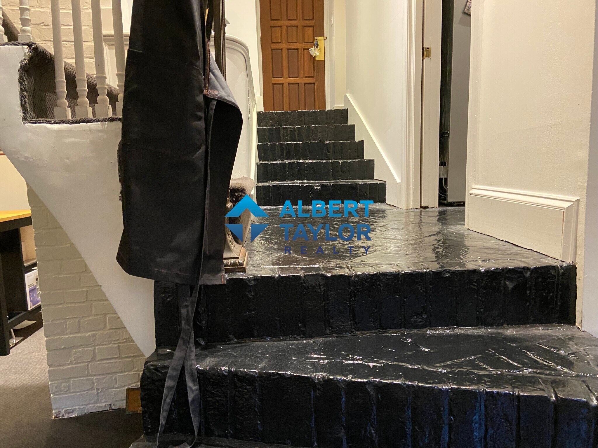 Building Photo - 117 Beacon St