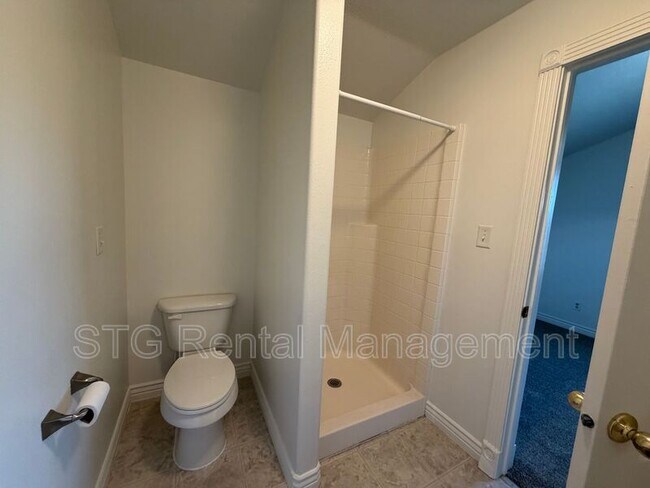 Building Photo - 135 N 350 W