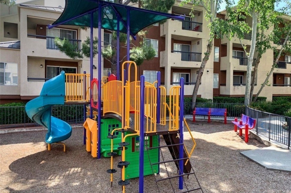 Playground - 5540 Owensmouth Ave