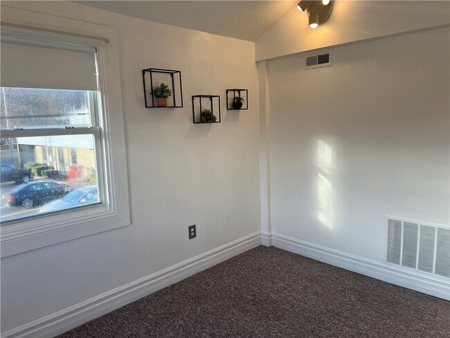 Building Photo - 3977 Buffalo St