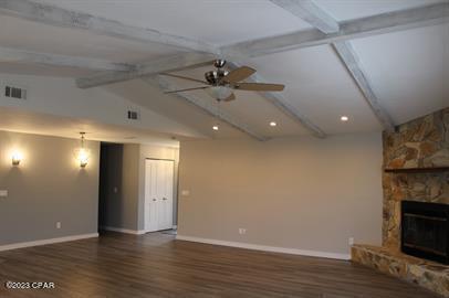 Building Photo - 7715 Shadow Bay Dr
