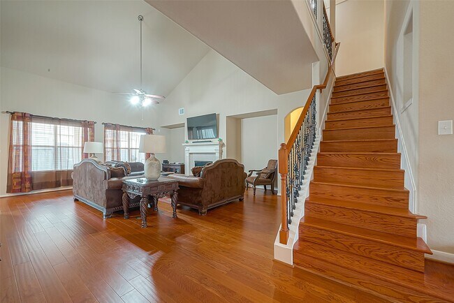 Building Photo - 9906 Bronze Mill Ln