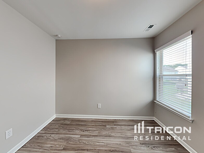 Building Photo - 2904 Berry Creek Rd