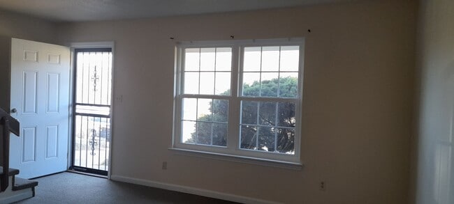 Building Photo - 5234 Donlyn Dr