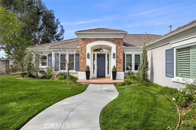 Building Photo - 2309 Skyline Dr