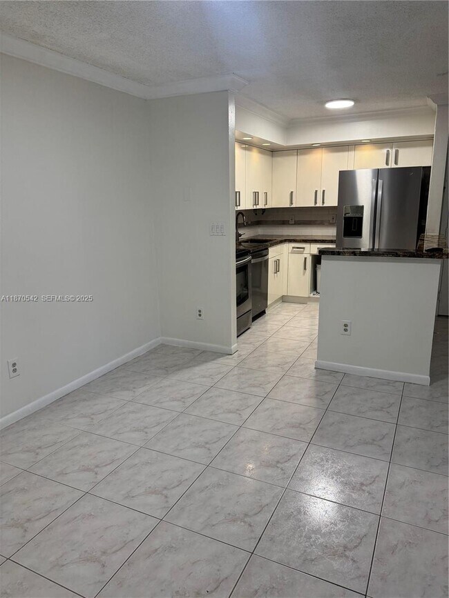 Building Photo - 9620 W McNab Rd