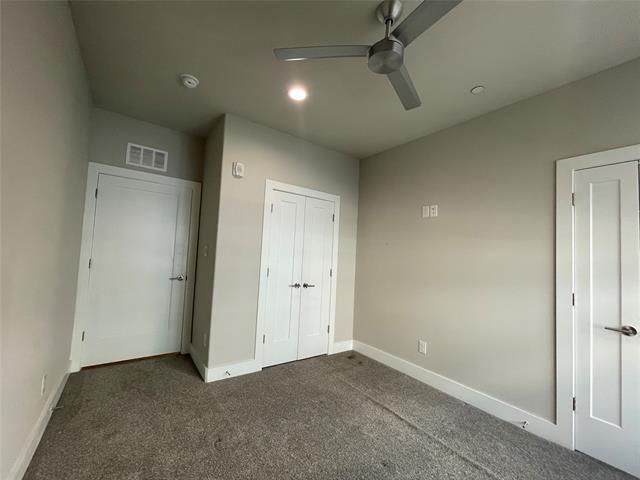 Building Photo - 4910 Live Oak St