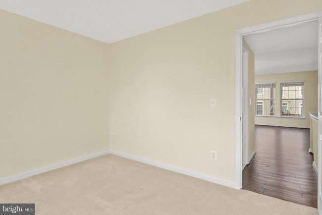 Building Photo - 4384 Sutler Hill Square