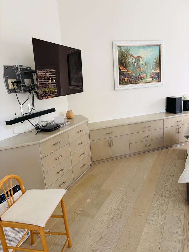 Building Photo - 13186 Touchstone Pl