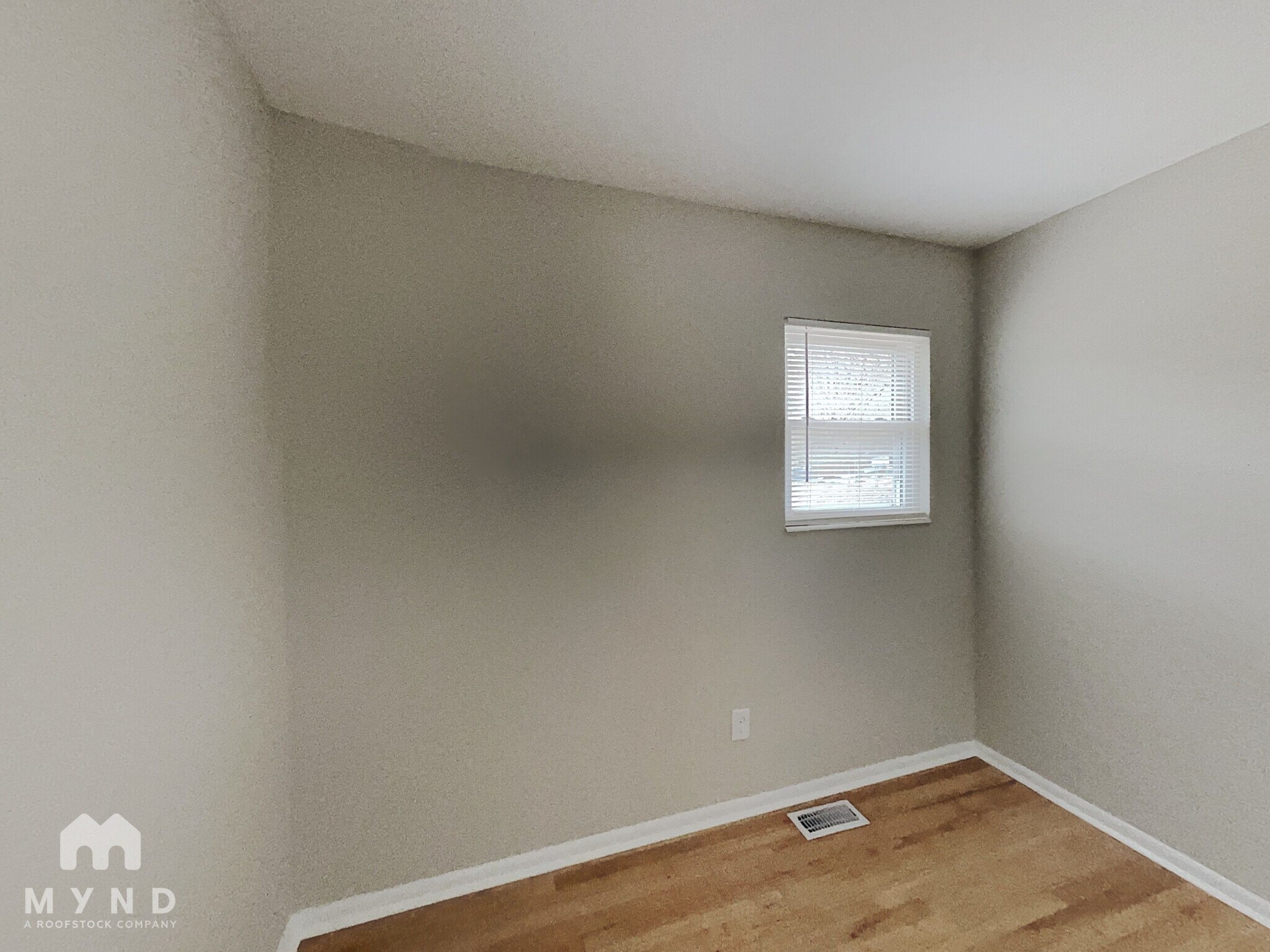 Building Photo - 400 Lady Guinevere Way